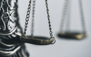 How to Choose the Right Personal Injury Lawyer for You