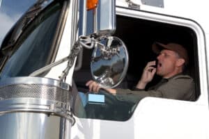 Common Causes of Accidents by Negligent Truckers